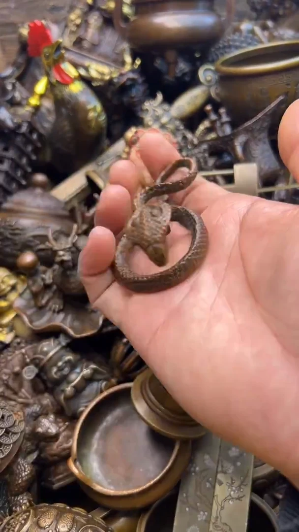 精美铜器，点击下单