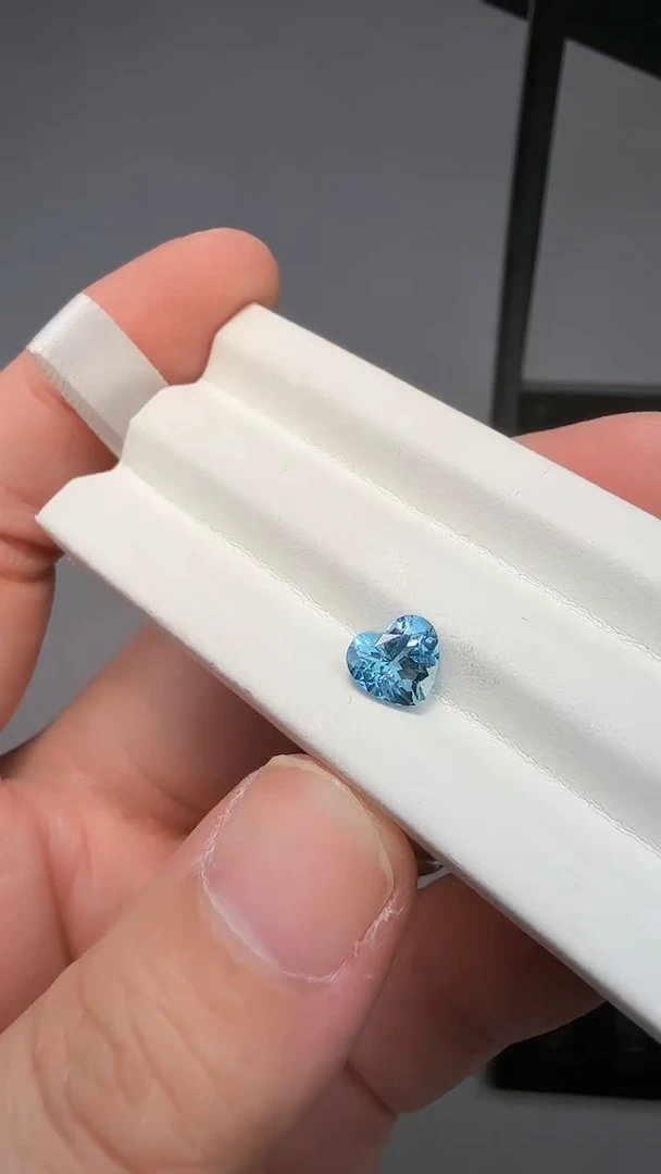 【闪购商品】海蓝宝石裸石未镶嵌超圣1ct-A022-1p