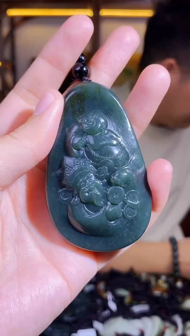 颈饰未镶嵌和田玉1