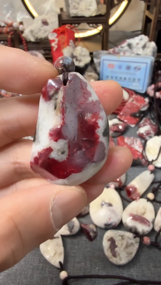 【闪购商品】天然辰砂大晶砂随行吊坠1