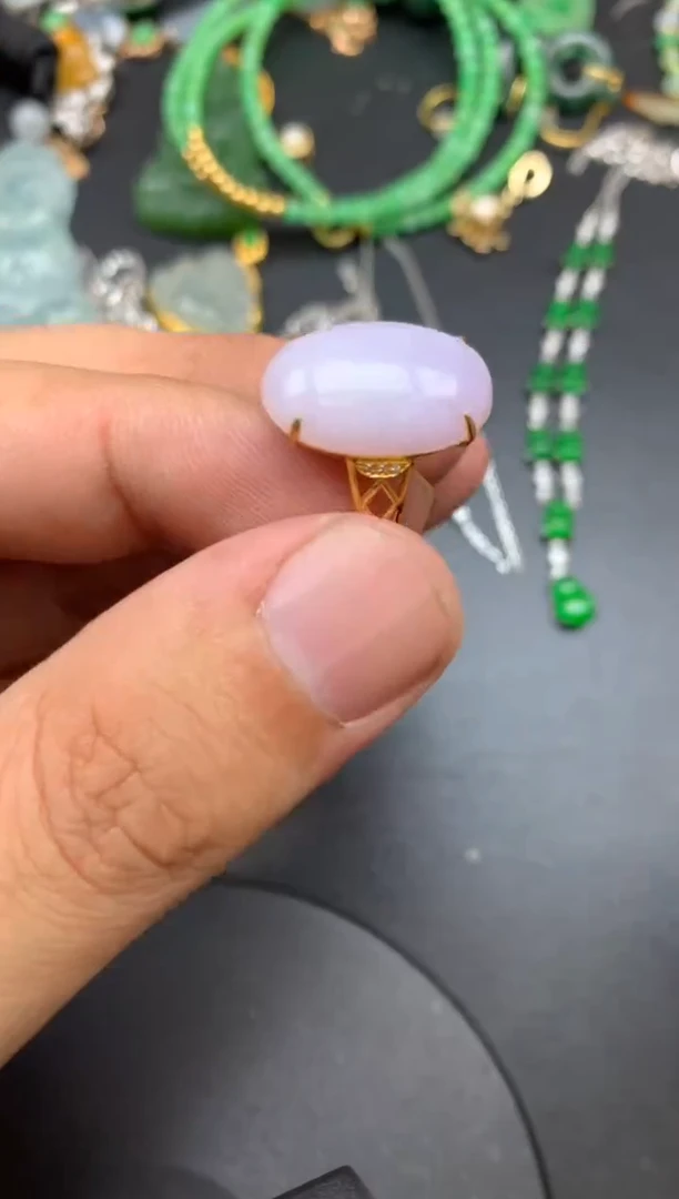 颈饰18K金镶嵌翡翠萱萱商品不退不换