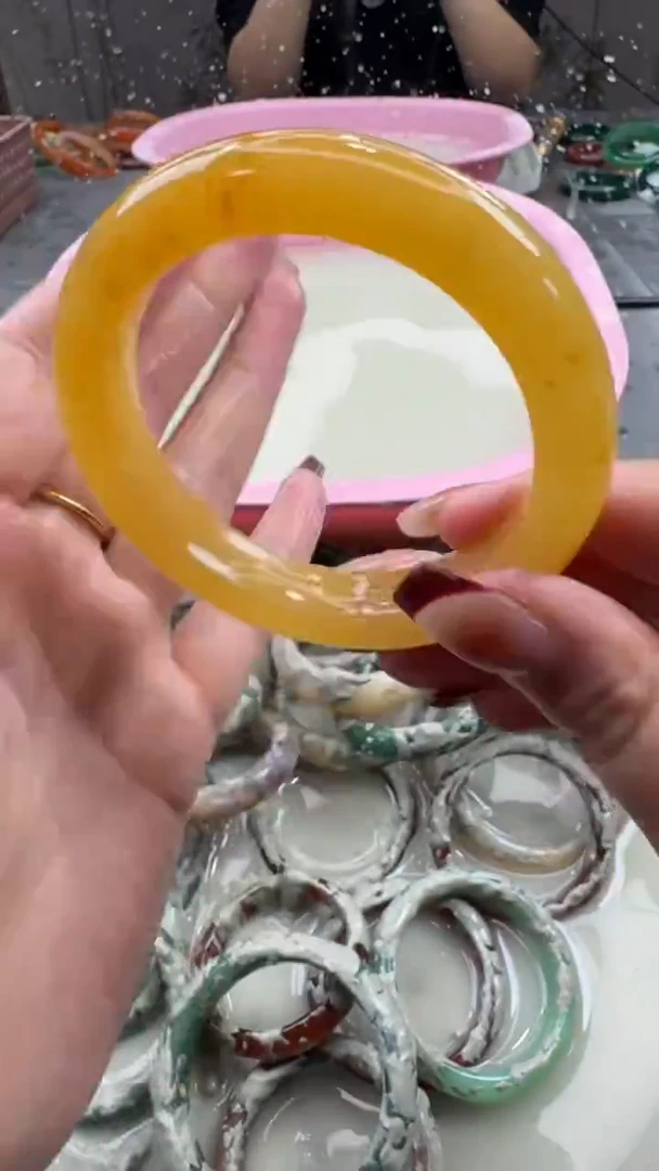未镶嵌手镯石英质玉12