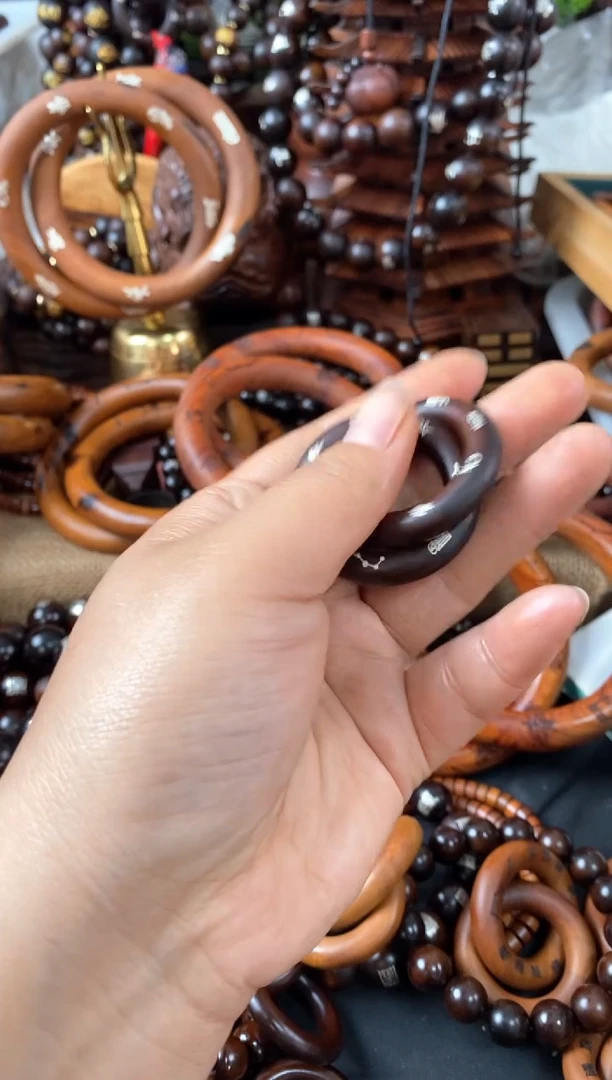 【闪购商品】木枣木微瑕玉化镶银五雷五路小圈7月