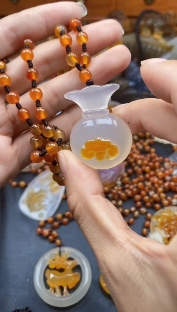 未镶嵌1玛瑙/玉髓青*ll