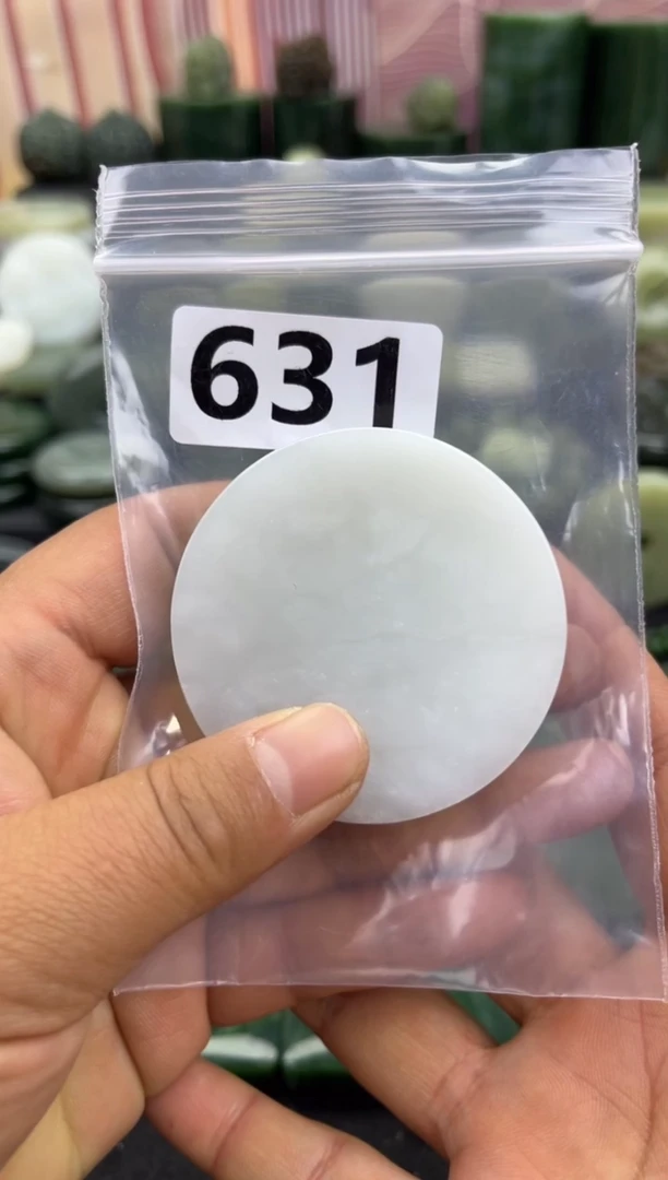 未镶嵌和田玉珠宝半成品镯芯