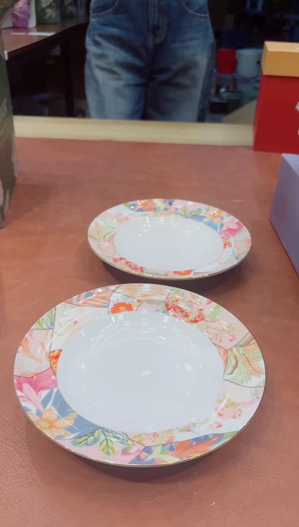 小狐狸海外瓷器哇哇哇