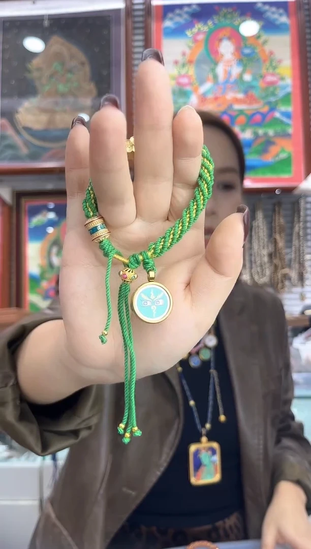 手链绿cc  纯手绘唐卡（非质量问题 不退不换 ）