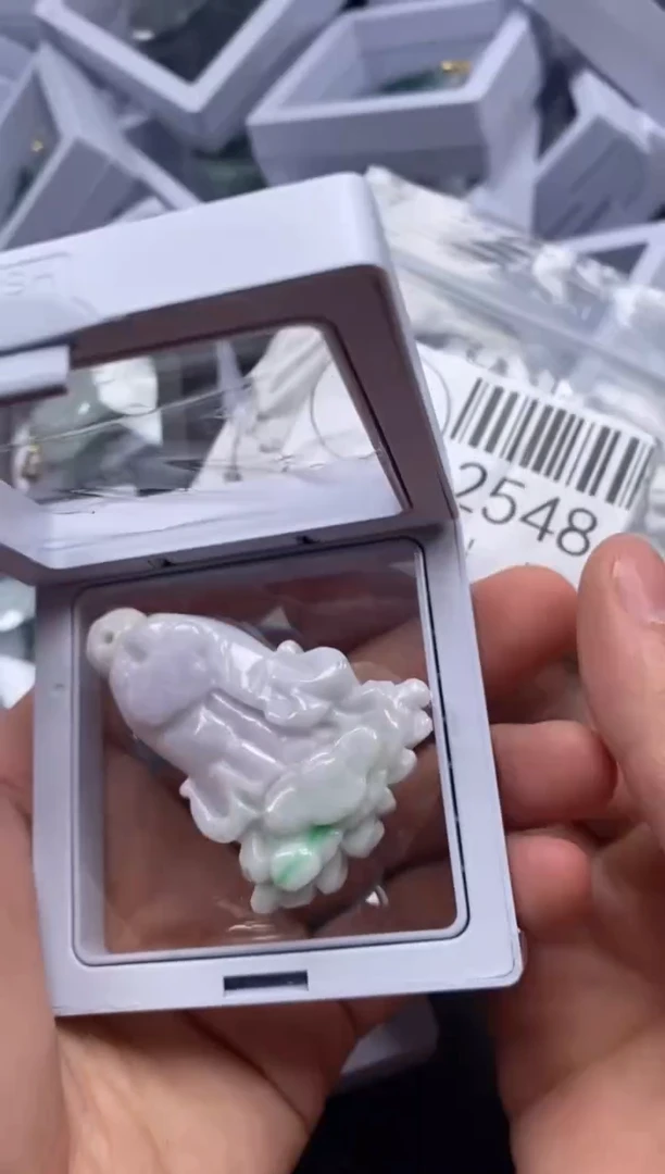 吊坠(不含链)未镶嵌翡翠2548