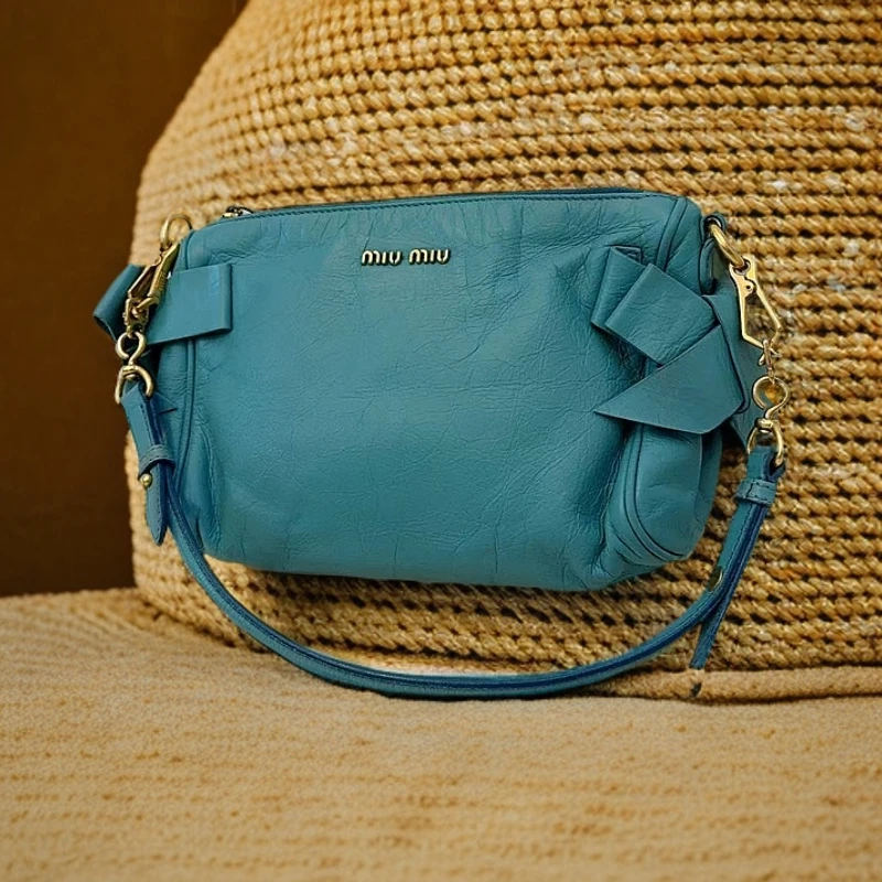 95新 MIU MIU/缪缪  蓝色腋下包 1237 6150