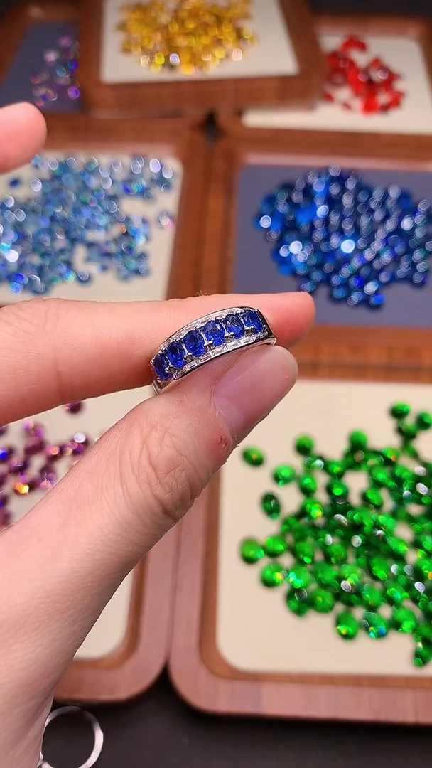 蓝宝石戒指银S925镶嵌.............