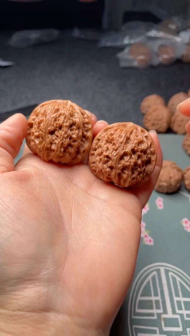 把件文玩核桃w270   水龙纹 40尺