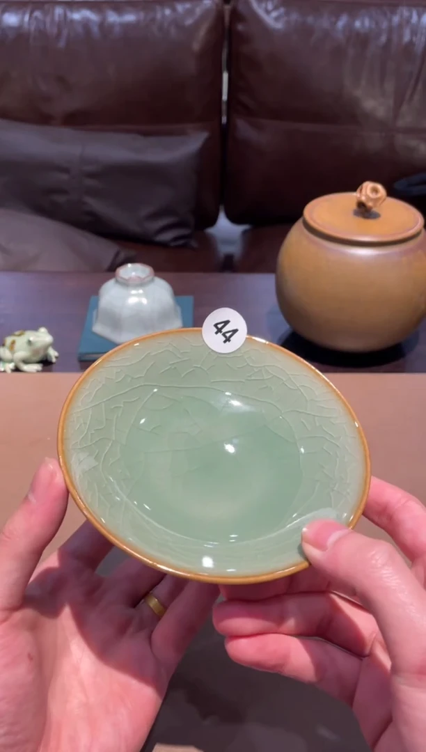 44窑承青瓷高足果碟