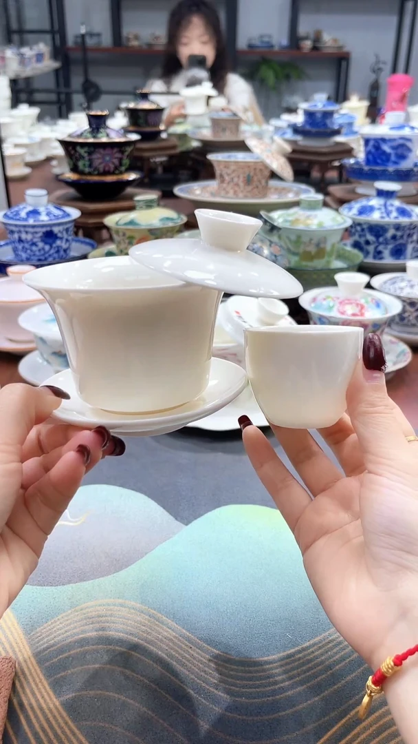 【闪购商品】中号马蹄纯白盖碗+5杯