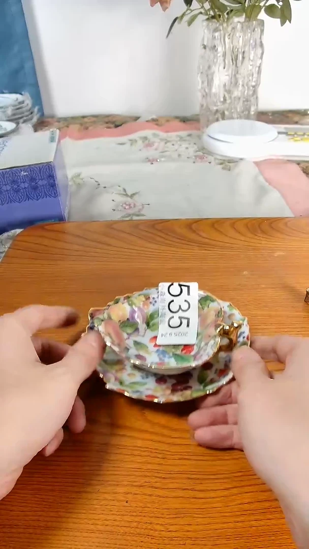 瓷片生**?小淼海外陶瓷工艺品