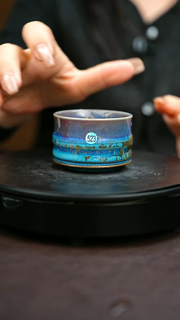 523#原矿钧瓷炉钧釉马蹄杯