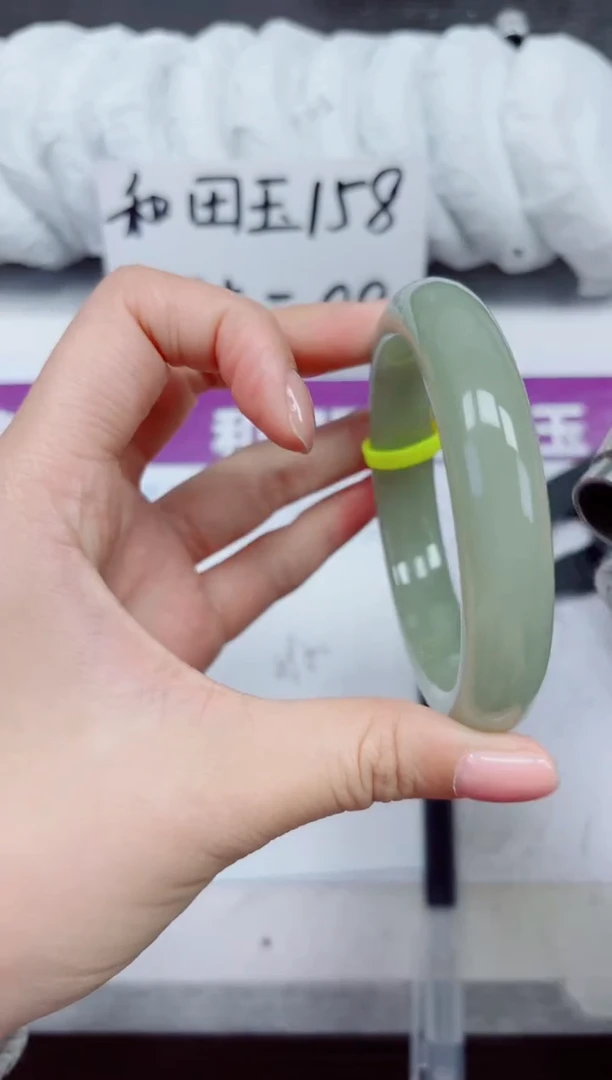 未镶嵌手镯石英质玉D7-59.60