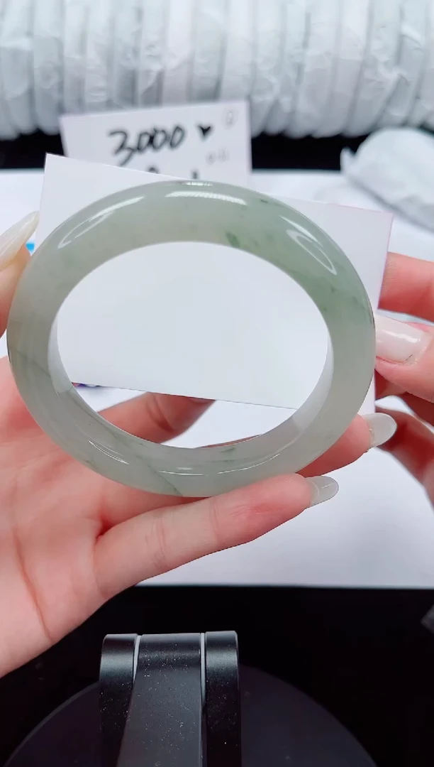 未镶嵌手镯石英质玉80-59/60