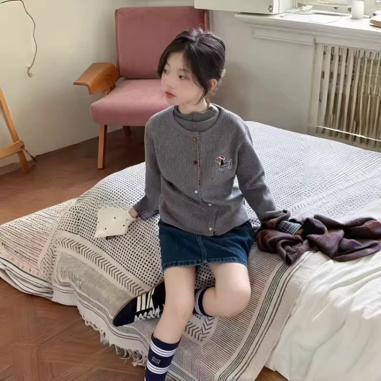 女童毛衣针织衫春秋2025新款儿童韩系穿搭女大童秋装外套开衫套装