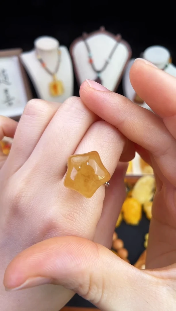 琥珀未镶嵌珠宝奇石柒月