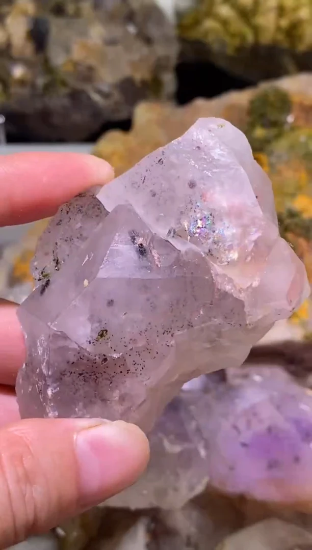 未镶嵌珠宝半成品水晶65号105g七彩+四川超七花园水晶