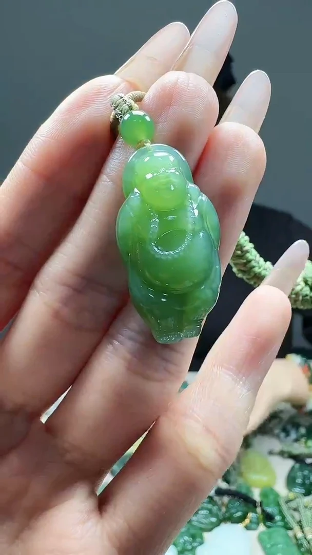未镶嵌和田玉挂件1