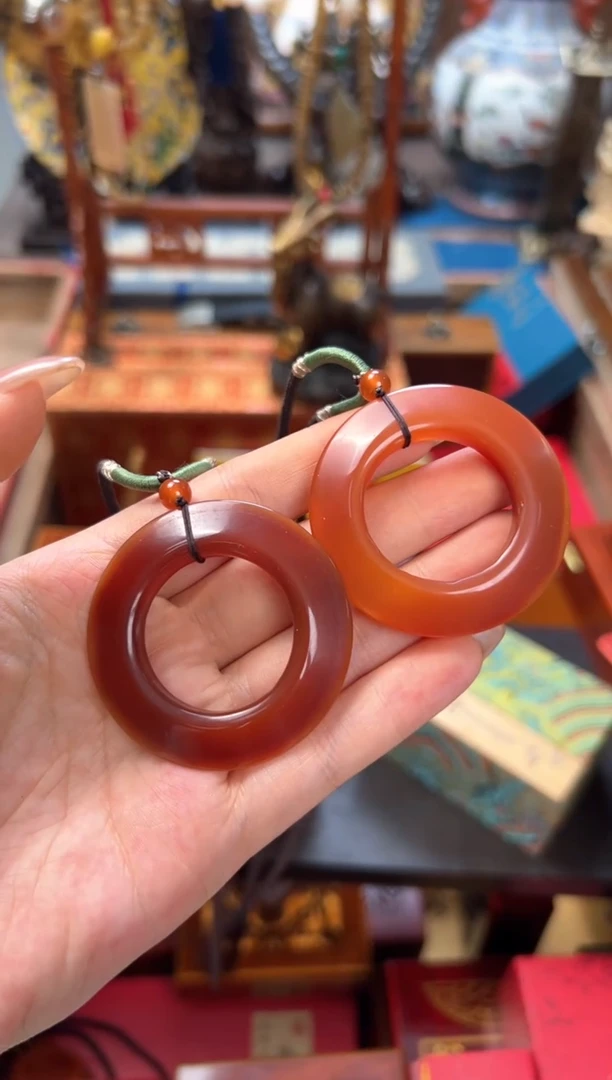 【闪购商品】和田玉挂件未镶嵌一个——————————