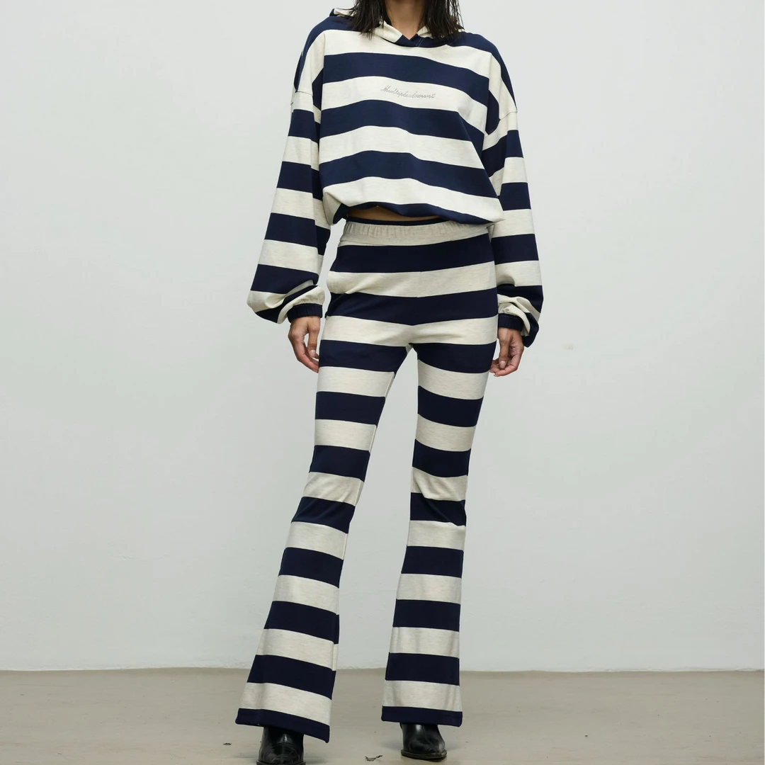 GGAHOLIDAY时尚休闲宽松潮流条纹撞色长袖套装-154159/60