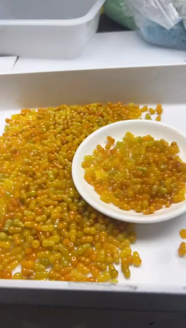 翡翠未镶嵌颈饰w815黄翡葫芦9*6mm*10颗