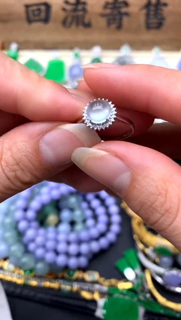 【闪购商品】翡翠戒指18K金镶嵌47-中国好珍宝