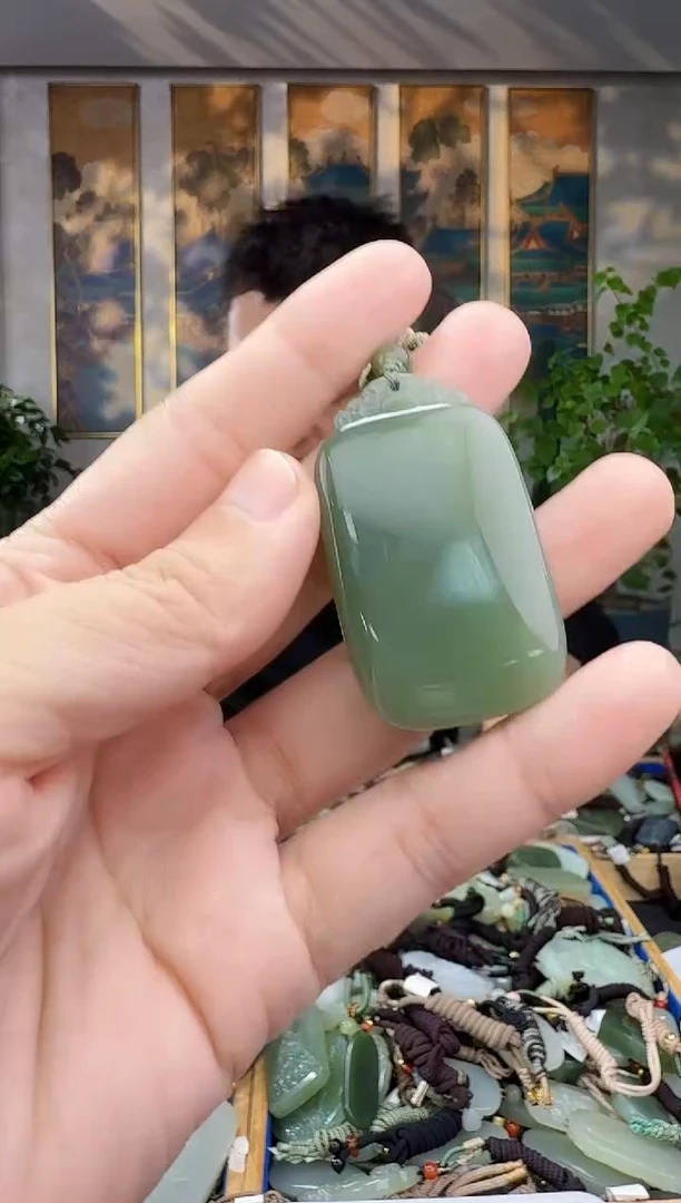 未镶嵌和田玉挂件拍一发一