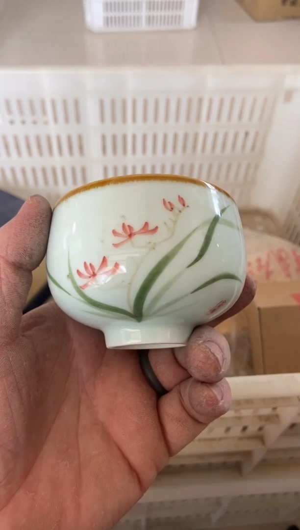 无运费险有瑕疵的摄影的产品有使用过的痕迹有点脏介意勿拍