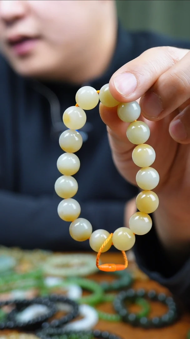 未镶嵌手链和田玉1