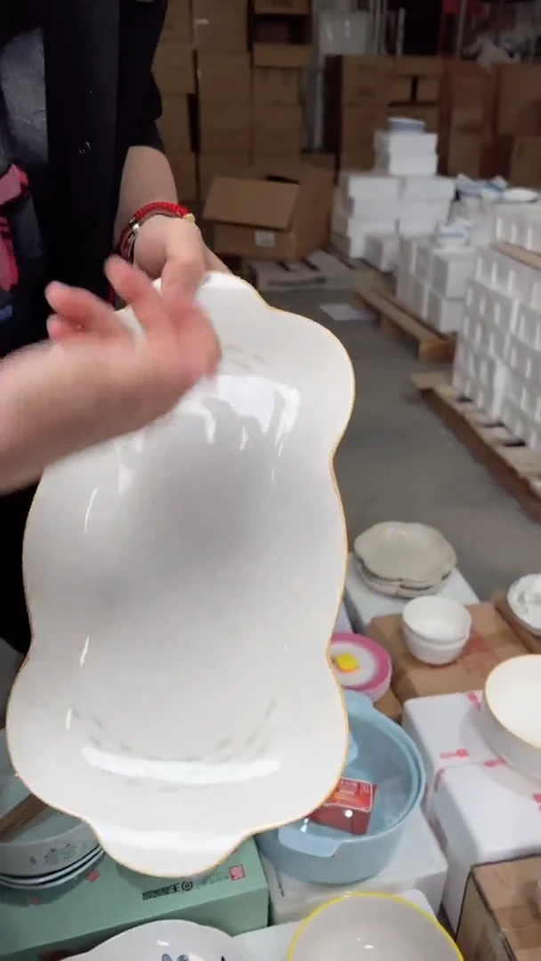 【闪购商品】W顺祥釉下13.8英寸双耳鱼盘（水云间）