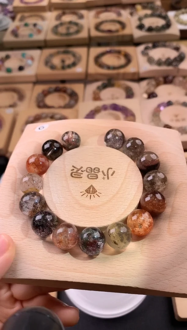 未镶嵌手串水晶风*天然水晶手串