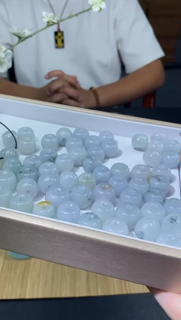 颈饰未镶嵌翡翠多样性发货其一1104003