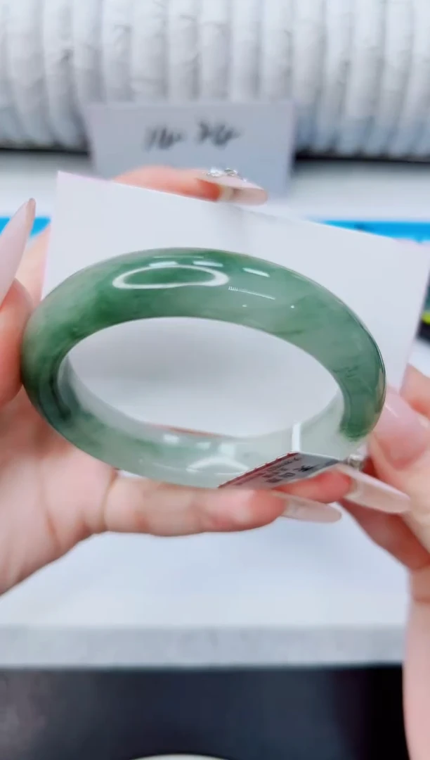 石英质玉手镯未镶嵌21/55.2