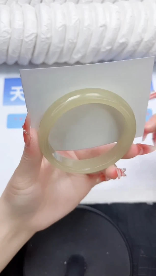 石英质玉手镯未镶嵌172-57