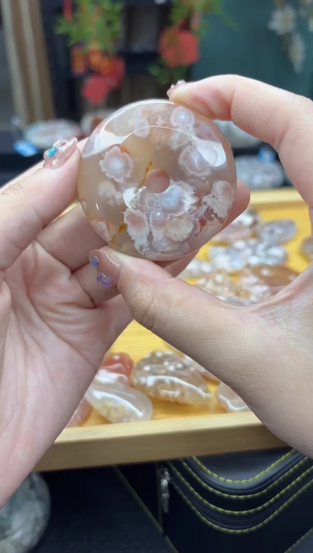 【闪购商品】石英质玉颈饰未镶嵌971