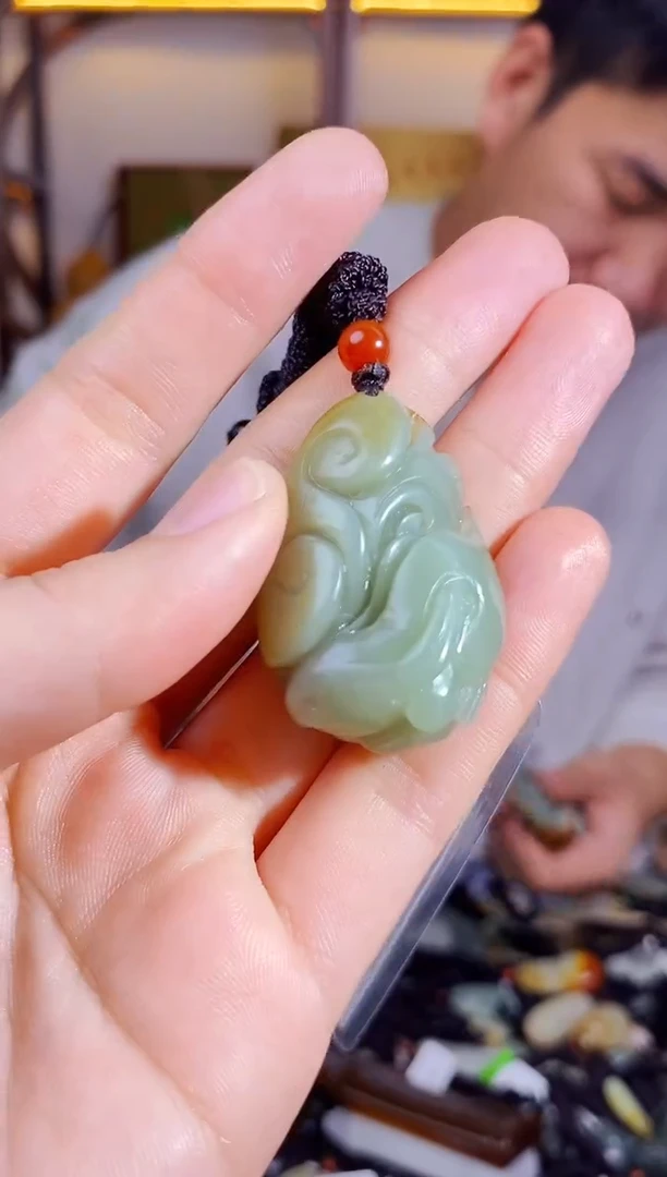 【闪购商品】和田玉颈饰未镶嵌1