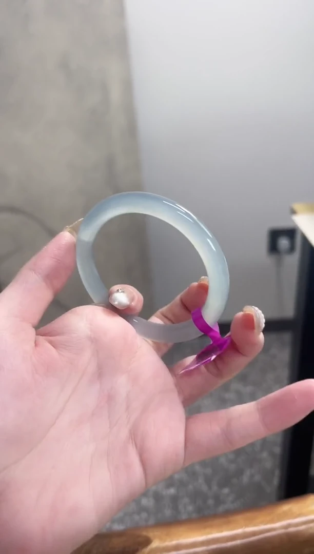 【闪购商品】玛瑙/玉髓手镯未镶嵌54-55圈 需要包容