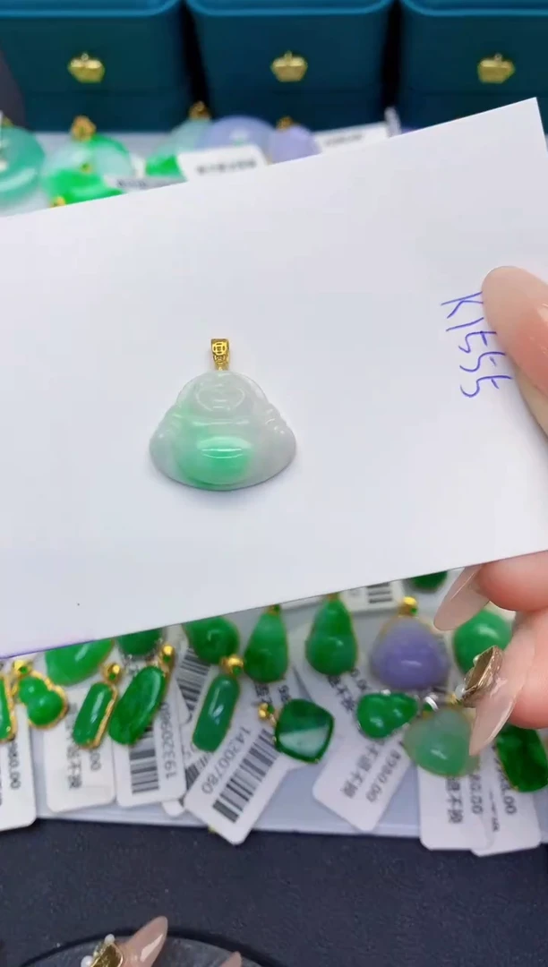 颈饰未镶嵌翡翠缅甸天然翡翠A货