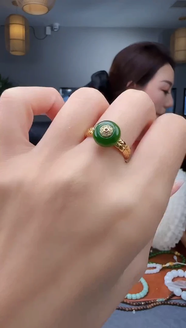 银S925镶嵌戒指和田玉1