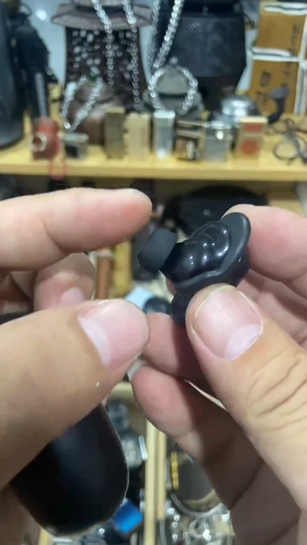 瓷片闪购商品  如图所示