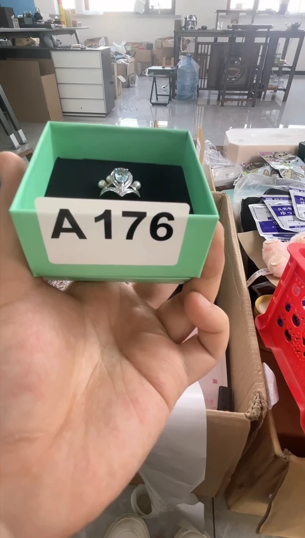 【闪购商品】176++++++++000000000