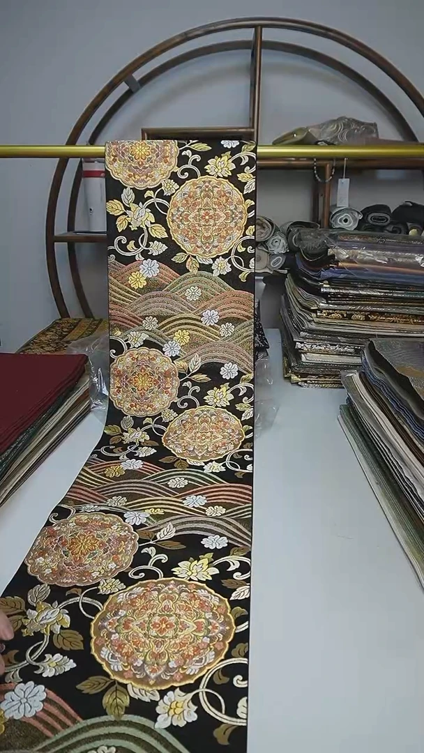 织绣41西阵织六通宝相花