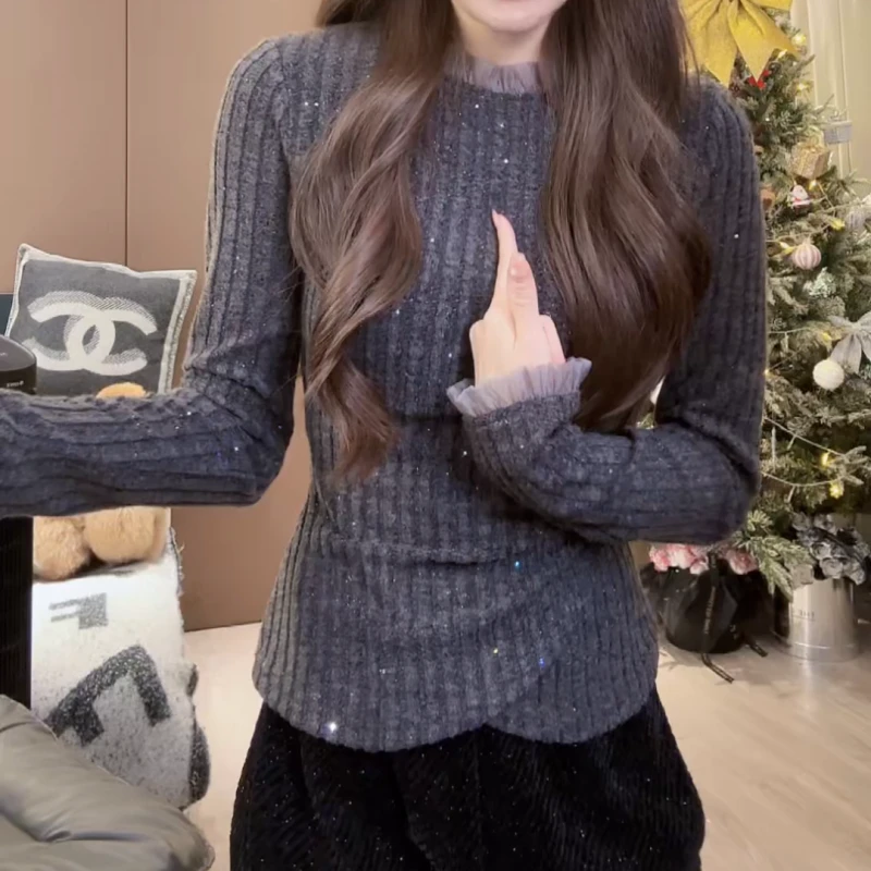 2024秋冬新款百搭显瘦设计蕾丝感拼接气花边气质上衣LK2501059