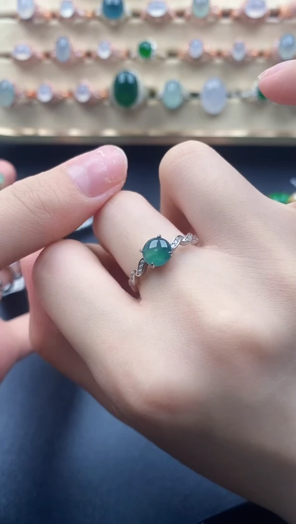 翡翠戒指银S925镶嵌天然a货翡翠