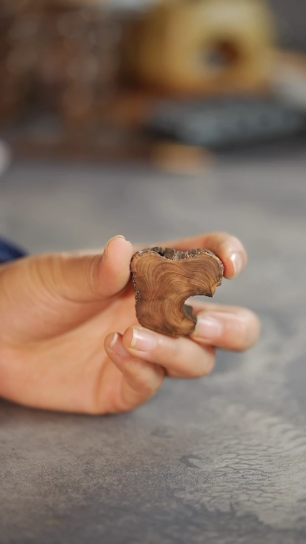 柏木（崖柏）淳化黑油挂件592