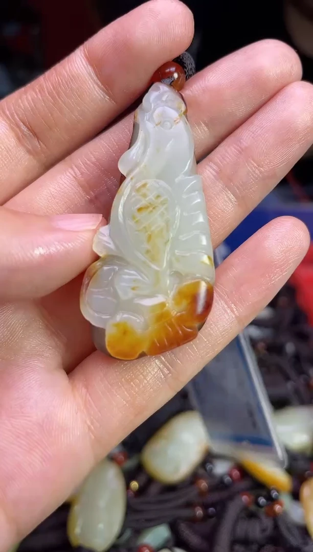 未镶嵌和田玉挂件1
