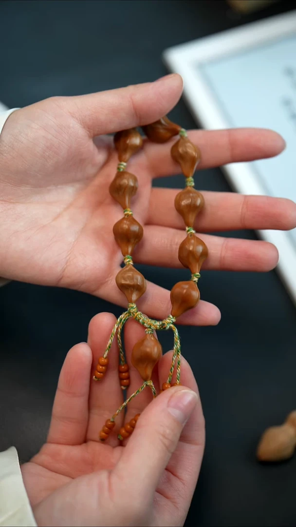 手串/手链橄榄核佛陀--怪异核